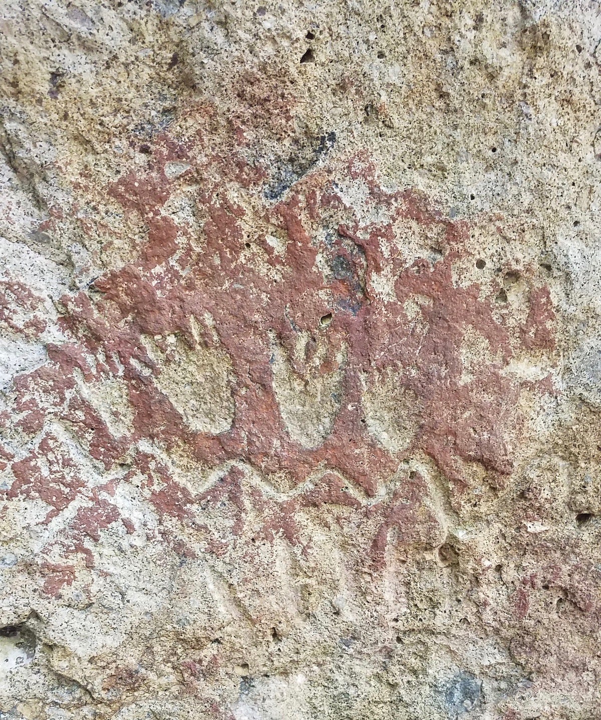 Cascadia Cave rock art