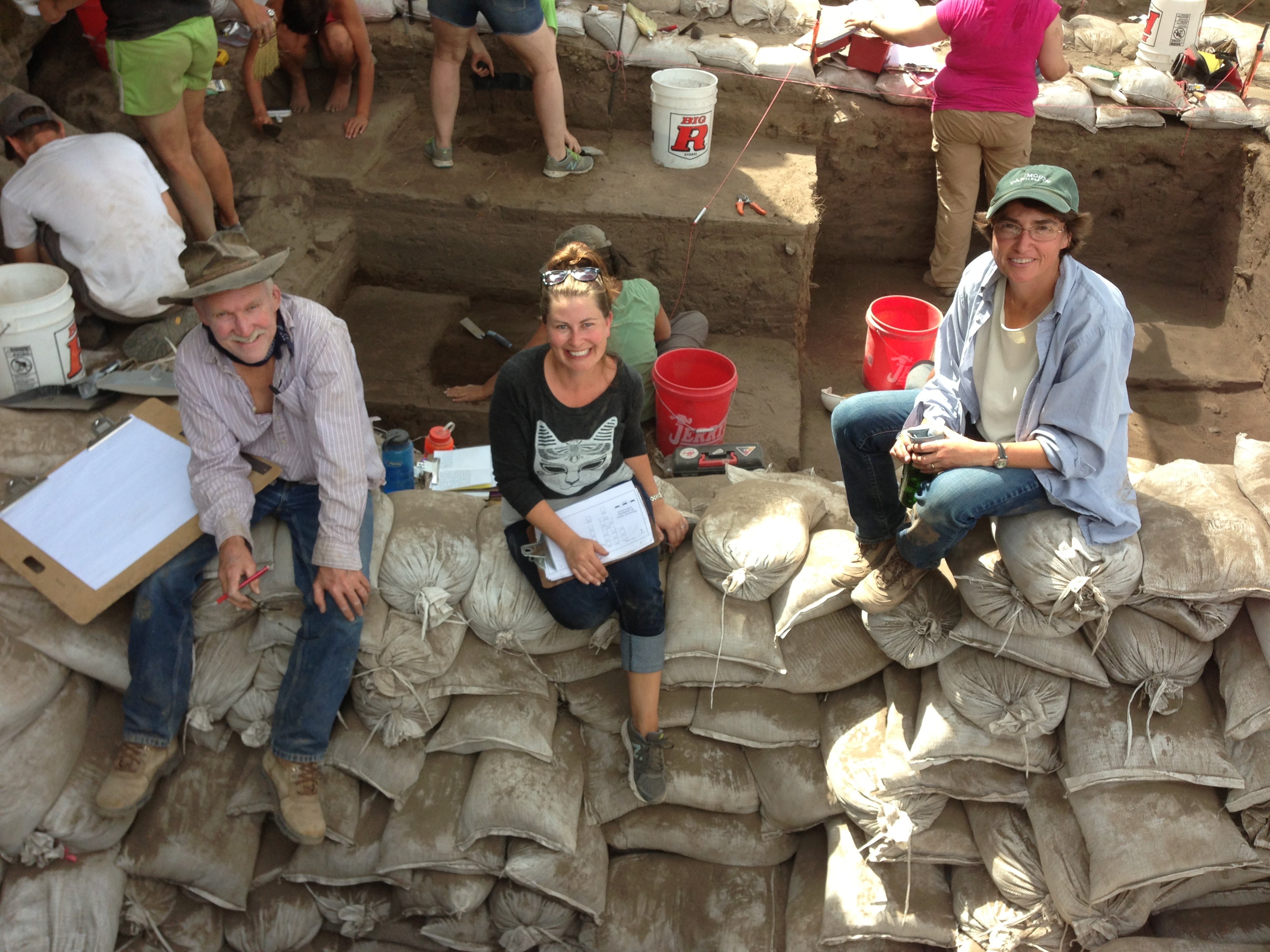 Dennis Jenkins, Jaime Kennedy, and Marge Helzer at field school