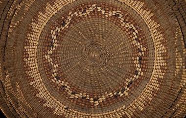Basketry cap, detail of start