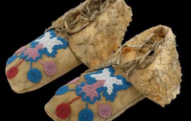 Beaded Mocassins: Warm Springs, Oregon