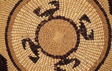 Basketry cap, detail of start