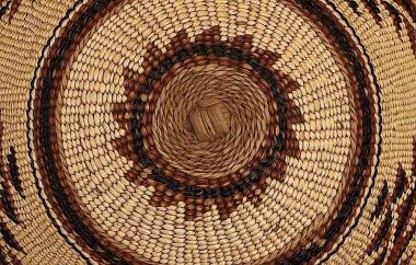 Basketry cap, detail of start