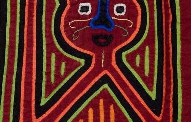 Child's mola blouse with two cats. (detail, front)