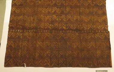 Rectangular tapa cloth