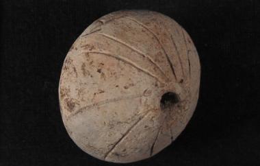 Spindle whorl