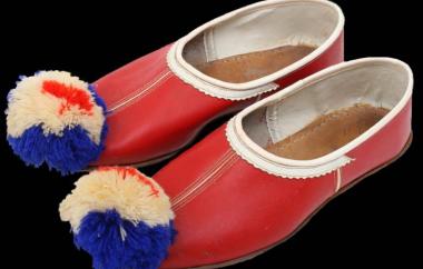 Palace Guard Shoes: Greece, 20th century