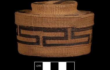 Rattle-top basket