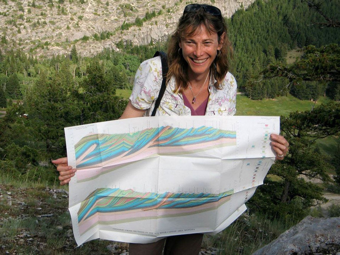 Geóloga de la Universidad de Oregón Marli Miller