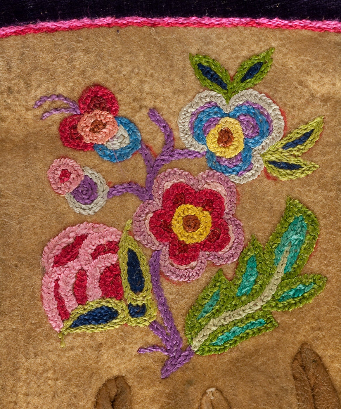 Métis Textiles | Museum of Natural and Cultural History